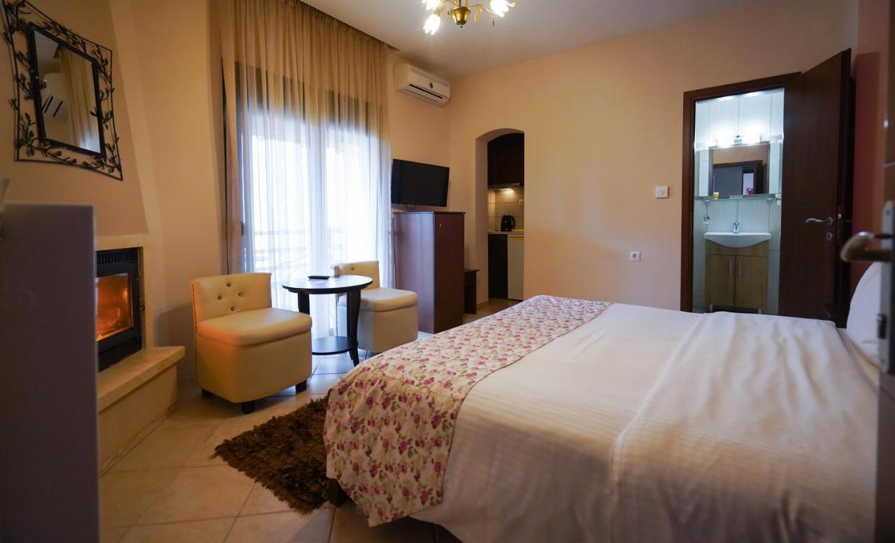 Guesthouse Liogerma Káto Loutrákion 外观 照片
