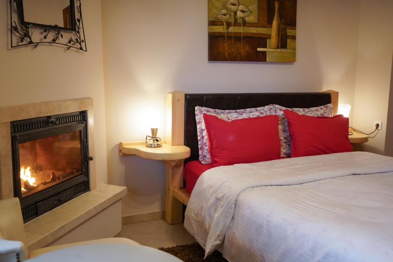 Guesthouse Liogerma Káto Loutrákion 外观 照片
